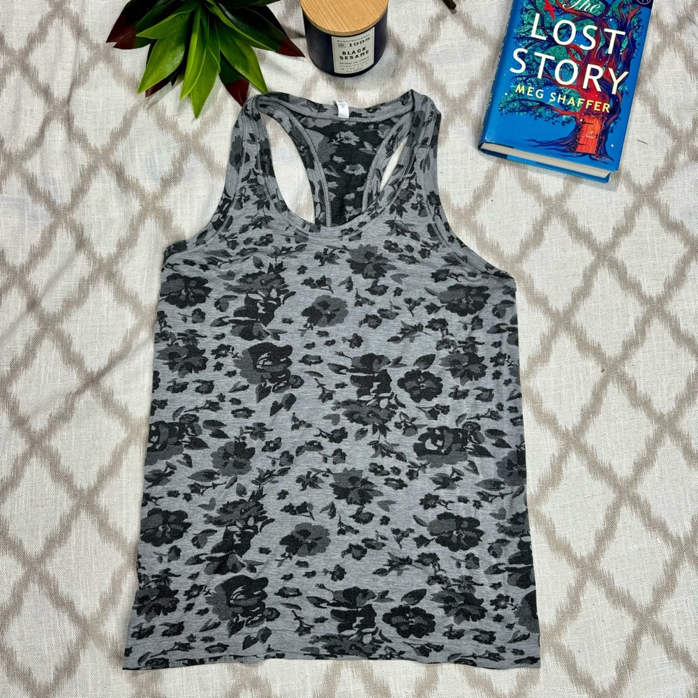 Athleta Floral Racerback Tank Size L Gray Black Workout Yoga Top - Picture 3 of 10
